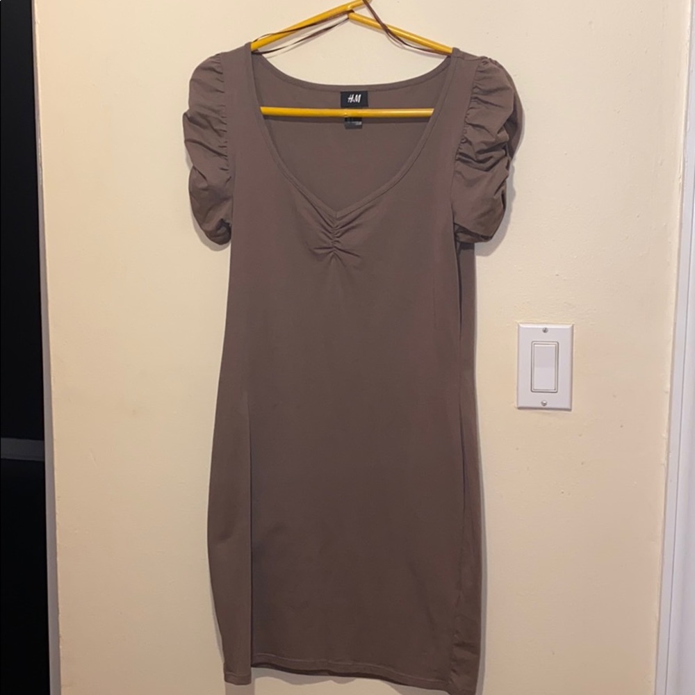 Chocolate H&M Short Sleeve Dress